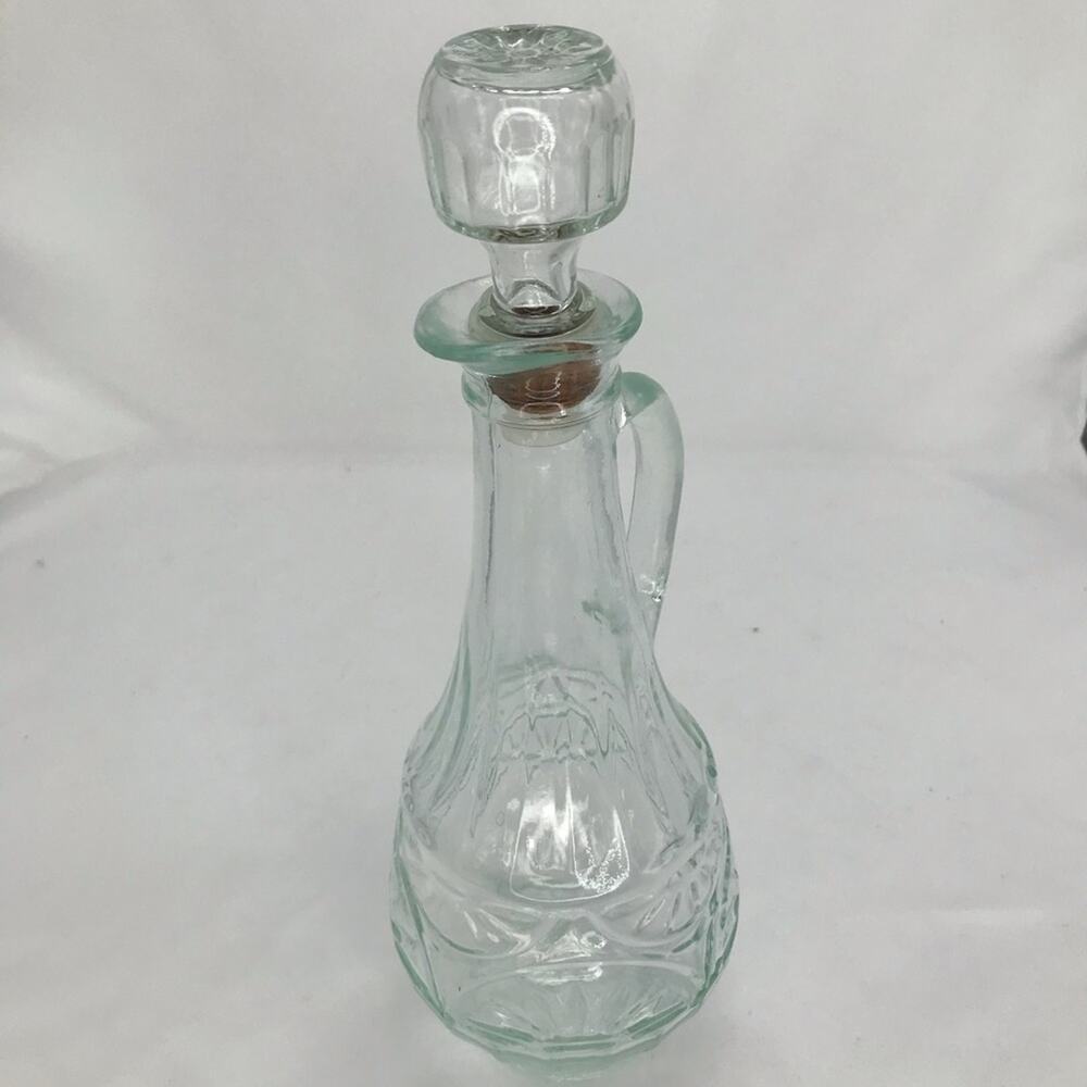 1979 Vintage Mogen David Wine Glass Decanter